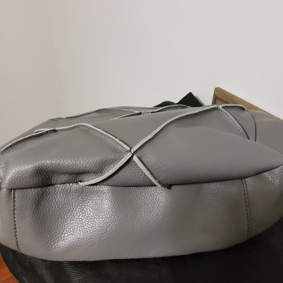 Nyla Noor Leather Shoulder Bag - Picture 6 of 7